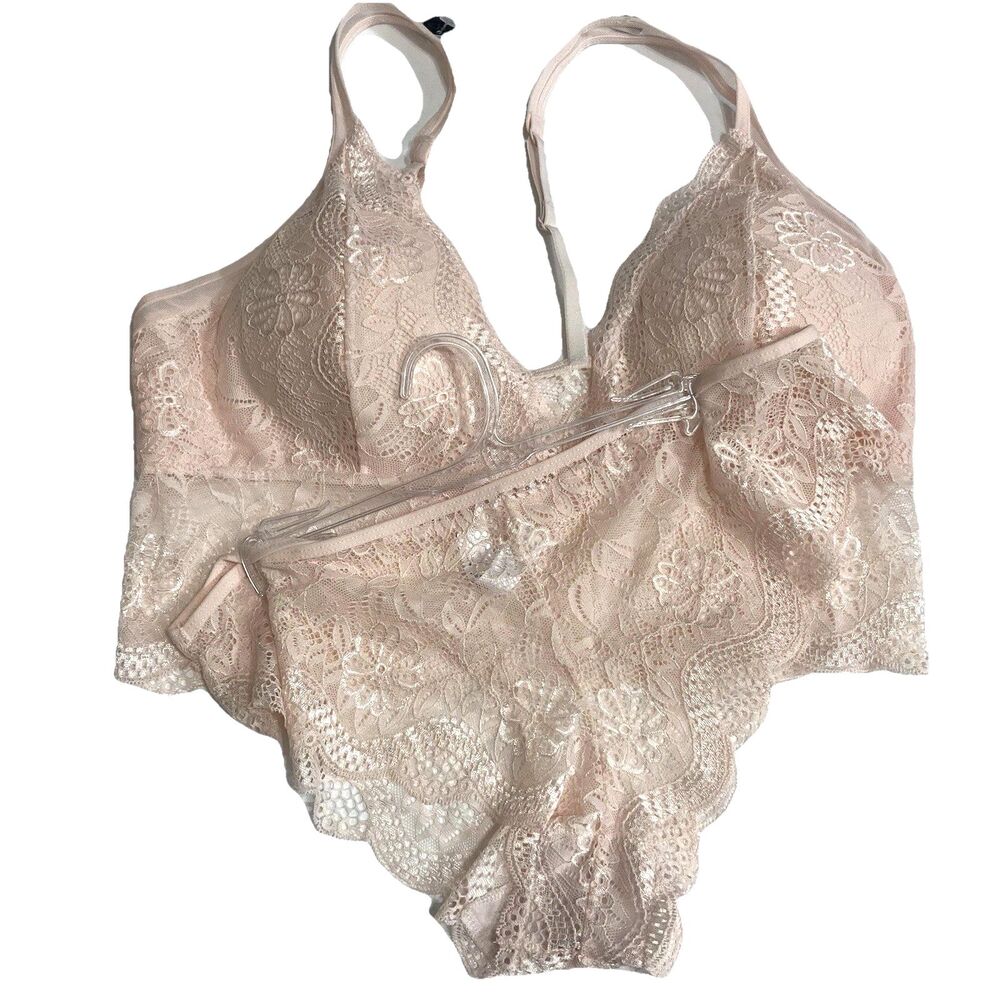 Just Sexy Lingerie Bra Panty Set Lacey Soft Padded Wireless Pink Floral
